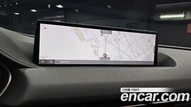 Genesis Electrified G80 2020 — Photo 16/20