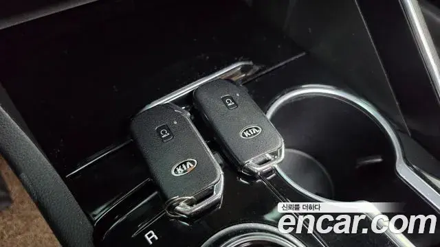Kia K5 2021 — Фото 15/20