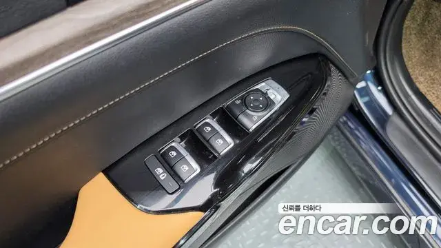 Kia K5 2021 — Photo 22/31