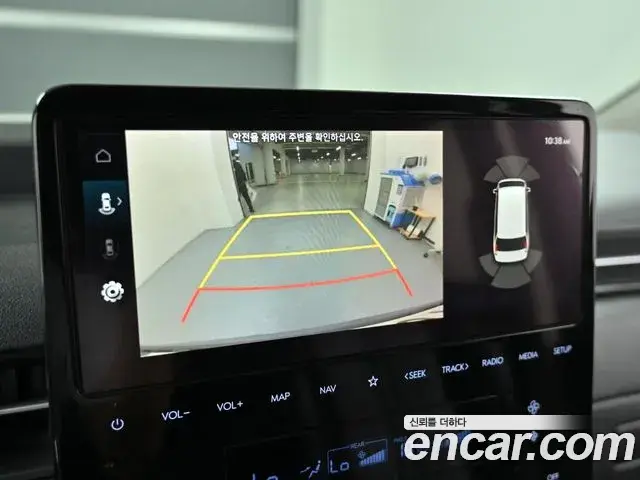 Hyundai Staria 2022 — Photo 14/20