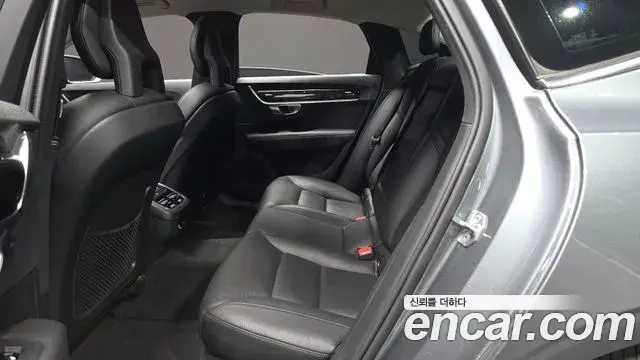 Volvo S90 2018 — Şəkil 5/20