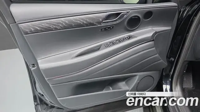 Genesis GV80 Coupe 2026 — ფოტო 15/37