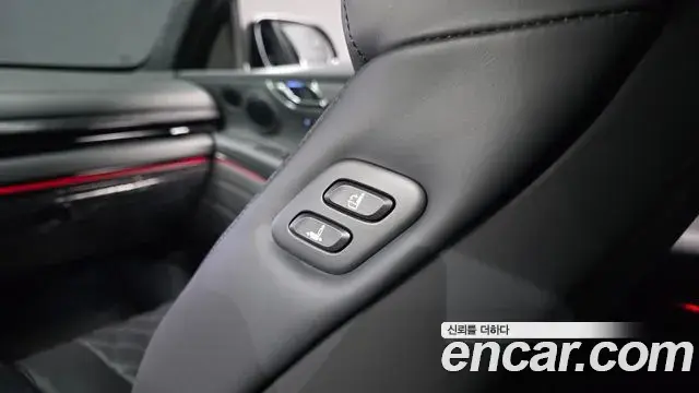 Genesis GV80 Coupe 2026 — ფოტო 33/37
