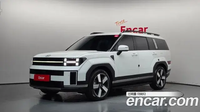 Hyundai Santa Fe 2025 — Photo 2/34