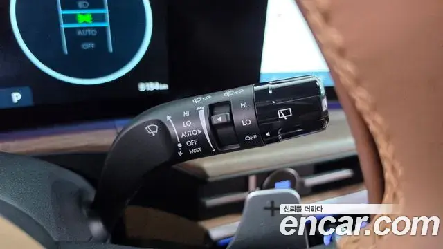 Hyundai Santa Fe 2025 — Photo 9/34