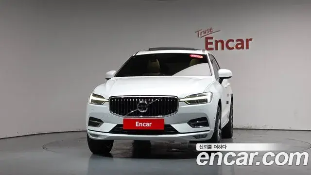 Volvo XC60 2020 — Фото 3/20