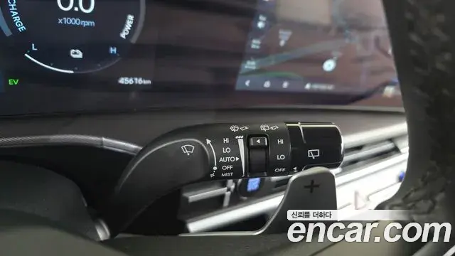 Hyundai Santa Fe 2023 — Şəkil 2/34