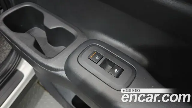 Hyundai Santa Fe 2023 — Şəkil 24/34