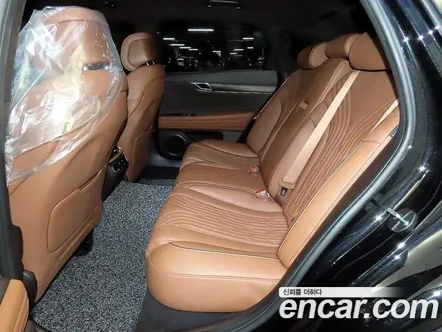Genesis G80 2022 — Photo 14/20