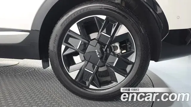 Kia Sportage 2025 — Photo 27/33