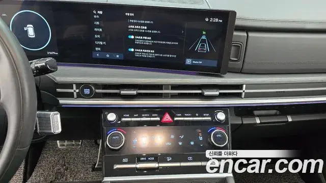 Hyundai Santa Fe 2024 — Фото 14/20