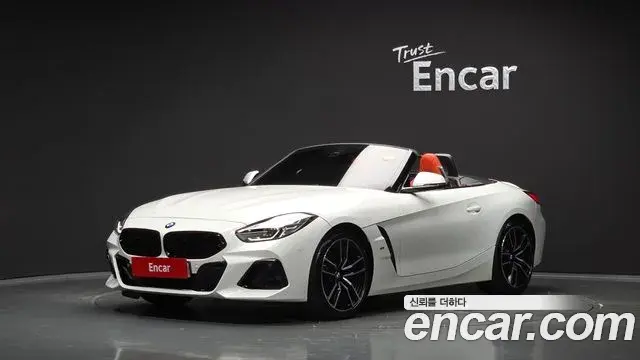 BMW Z4 2024 — Фото 1/20