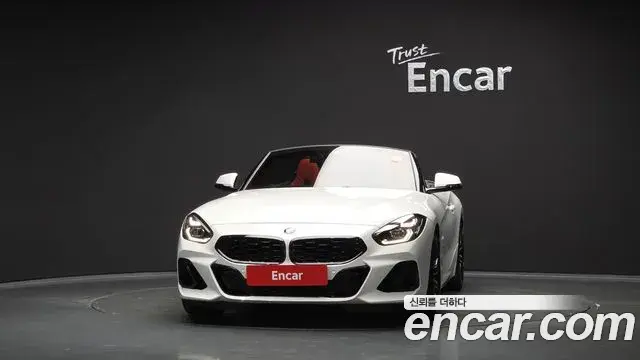 BMW Z4 2024 — Фото 3/20