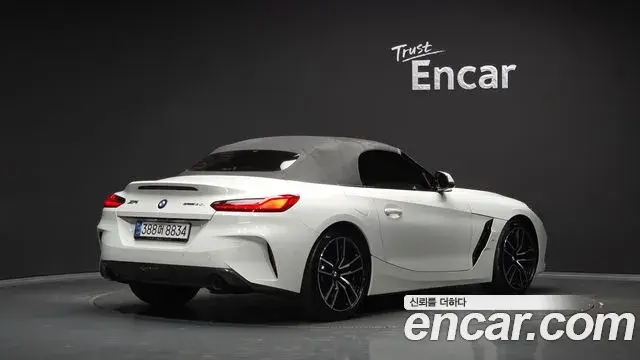 BMW Z4 2024 — Şəkil 12/30