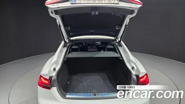 Audi A5 2020 — Photo 17/35
