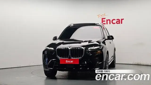 BMW X7 2025 — Şəkil 16/38
