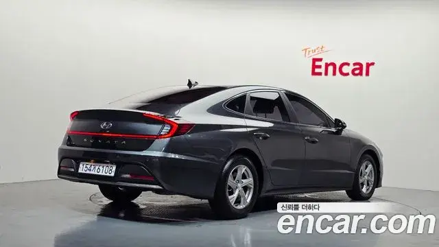 Hyundai Sonata 2019 — Фото 2/20