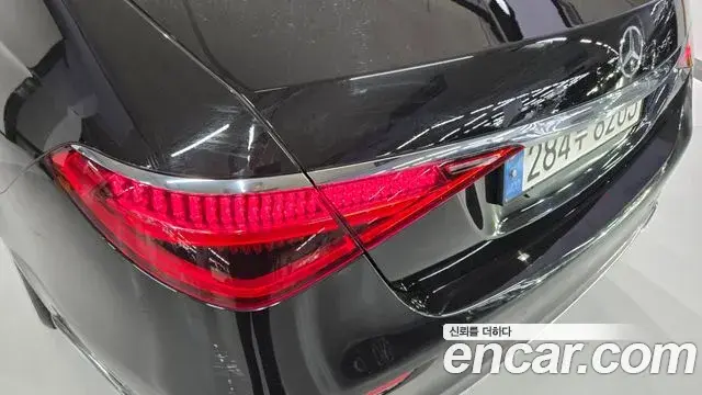 Mercedes-Benz S-Class 2022 — Фото 12/20