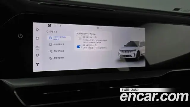 Renault Samsung Grand Koleos 2025 — Фото 19/20