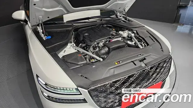 Genesis Electrified G80 2025 — Фото 6/20