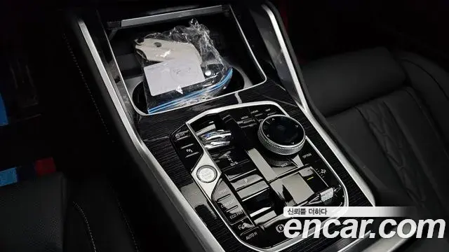 BMW X6 2024 — Photo 19/34
