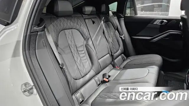 BMW X6 2024 — Photo 32/34