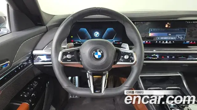 BMW 7 Series 2024 — Photo 1/20