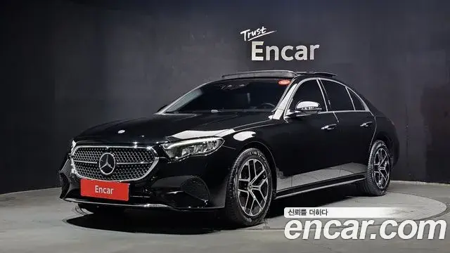 Mercedes-Benz E-Class 2025 — Şəkil 26/30