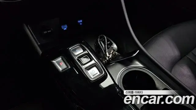 Hyundai Sonata 2021 — Фото 9/20