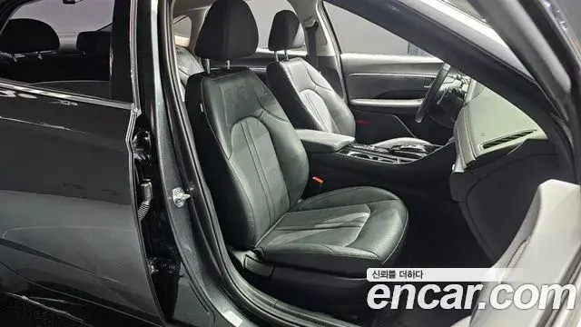 Hyundai Sonata 2021 — Фото 12/20