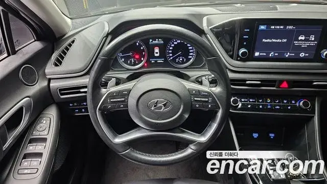 Hyundai Sonata 2021 — Фото 13/20