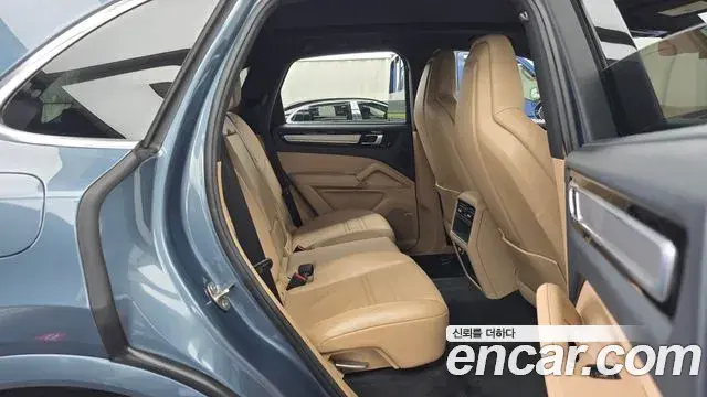 Porsche Cayenne 2019 — Şəkil 11/20