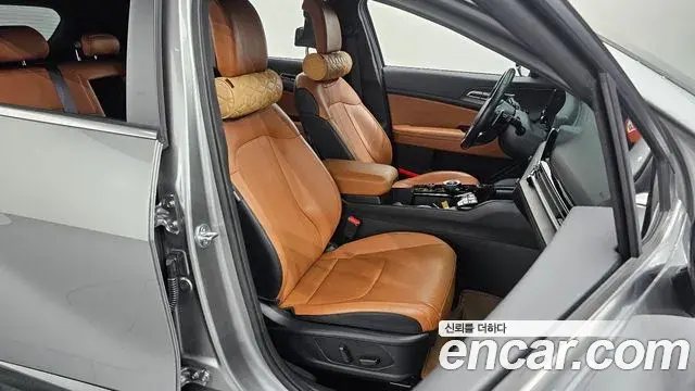 Kia Sportage 2023 — Фото 12/20