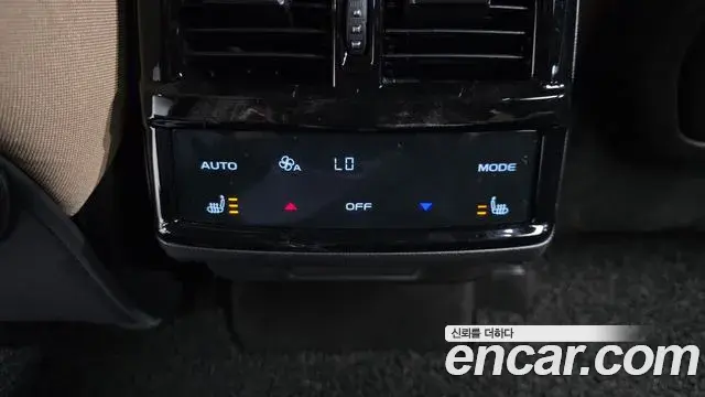 Renault Samsung Grand Koleos 2025 — ფოტო 18/32