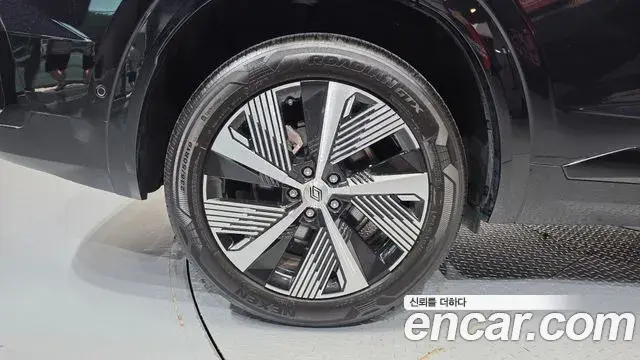 Renault Samsung Grand Koleos 2025 — ფოტო 25/32