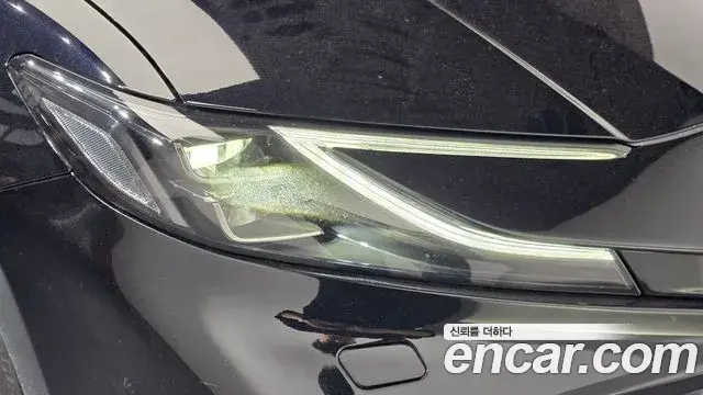 Toyota Camry 2025 — ფოტო 3/30