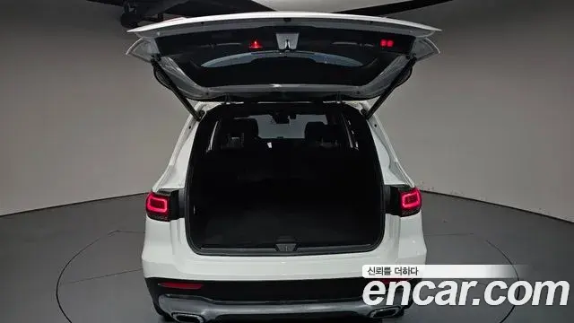 Mercedes-Benz GLB-Class 2021 — Фото 20/20
