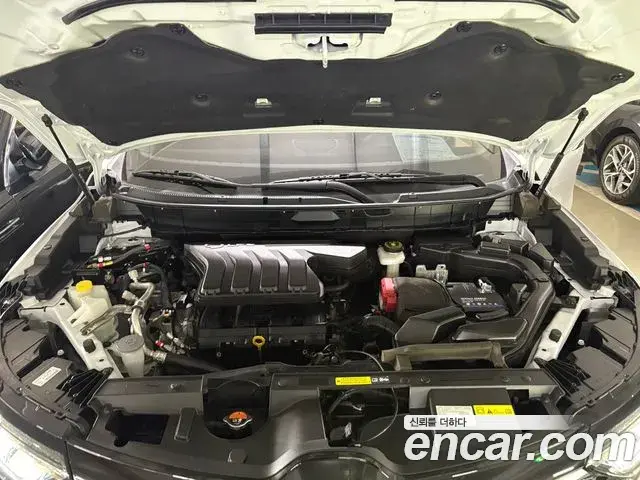 Renault Samsung QM6 2022 — Photo 2/17