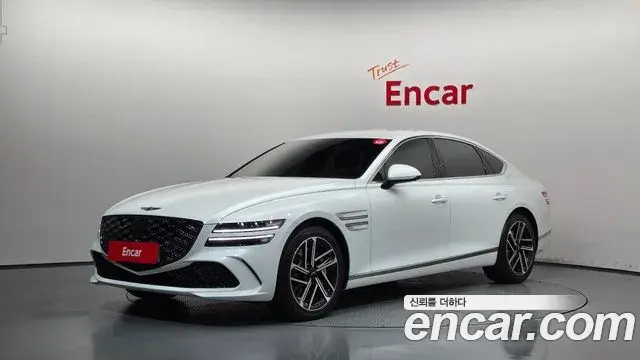 Genesis G80 2025 — Photo 14/35