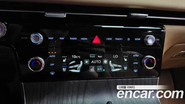Genesis G80 2025 — Photo 19/35