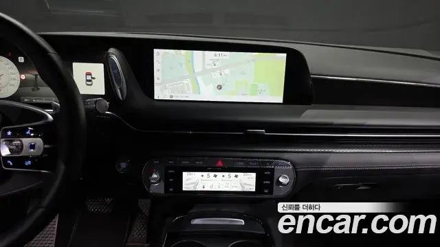 Genesis G90 2022 — Şəkil 23/34