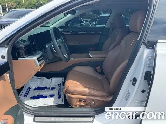 Hyundai Grandeur Hybrid 2023 — Photo 3/19