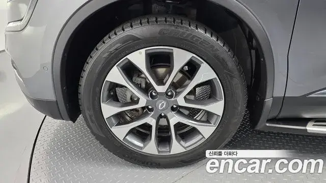 Renault Samsung QM6 2018 — Фото 5/20