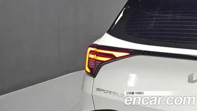 Kia Sportage 2024 — Şəkil 9/36