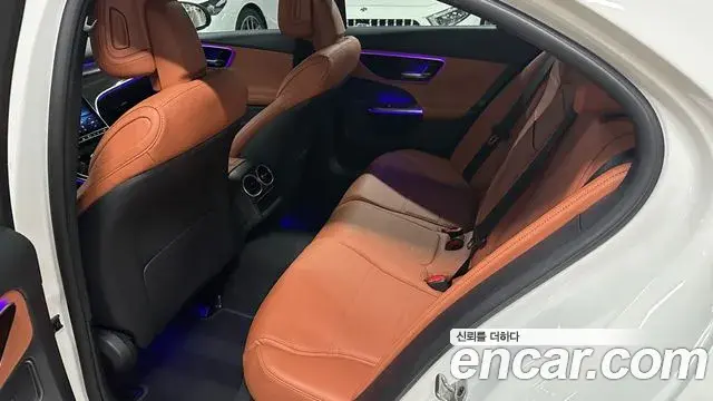Mercedes-Benz C-Class 2026 — ფოტო 19/20