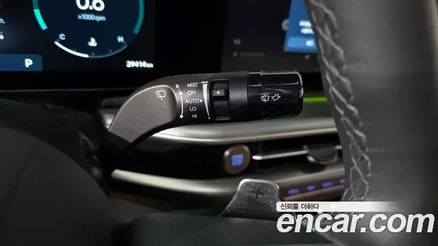 Hyundai Grandeur Hybrid 2023 — Photo 6/30