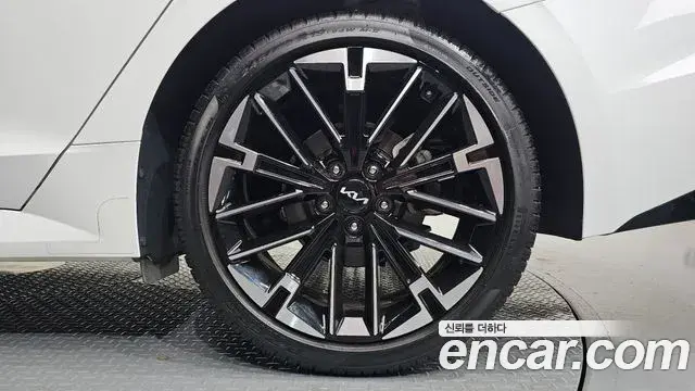 Kia K5 2024 — Şəkil 5/30