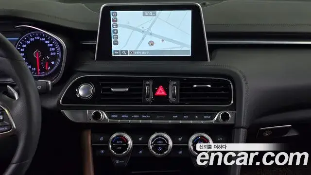 Genesis G70 2019 — Şəkil 8/20