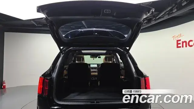 Kia Sorento 2022 — Фото 15/20
