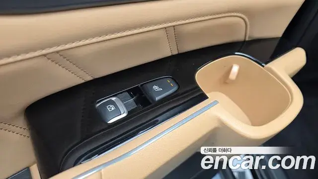 Kia Sorento 2022 — Фото 19/20